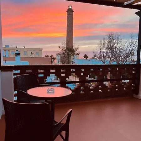 El Faro *