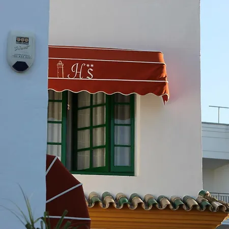 Guest house El Faro *
