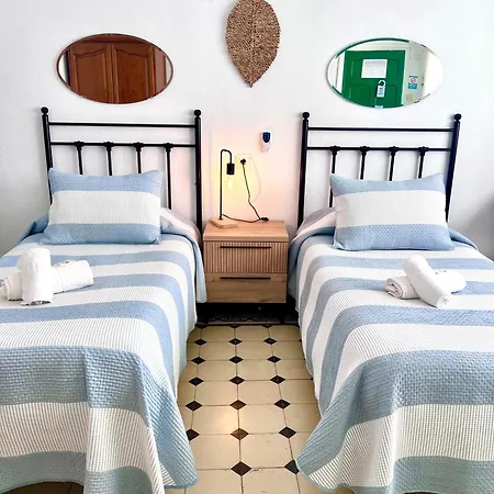 بيت ضيافة El Faro شيبيونا